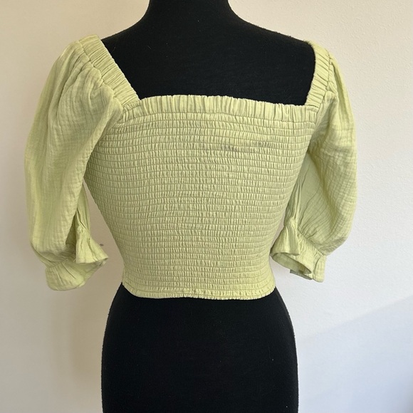 Sadie & Sage Crop top “ By the Shore”, in light green, Size S - Picture 5 of 9